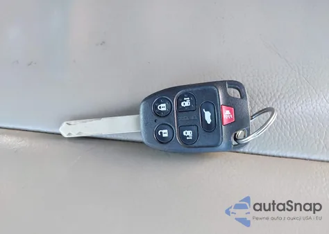 2012 Honda Odyssey Touring/Touring Elite from USA, damaged, VIN 5FNRL5H9XCB067841